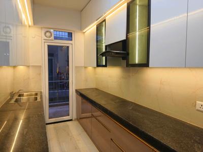 Kitchen Image of 1450 Sq.ft 3 BHK Apartment / Flat for sale in Smartworld Gems, Sector 89 Gurgaon for Rs. 15800000