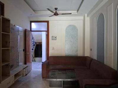 Living Room Image of 1050 Sq.ft 2 BHK Apartment / Flat for sale in Avenue 1, Sector 73 Noida for Rs. 3400000