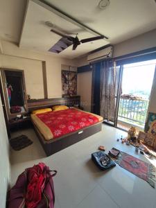 Bedroom Image of 1225 Sq.ft 2 BHK Apartment / Flat for rent in Darshanam Central Park, Sayajiganj Vadodara for Rs. 28000