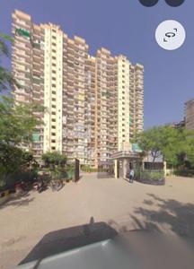 Image of 1830 Sq.ft 3 BHK Apartment / Flat for rent in Green PowerSociety, Sector 75, Faridabad for Rs. 22000