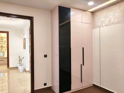 Bedroom Image of 2430 Sq.ft 4 BHK Builder Floor for sale in South City Luxury Floors, Sector 50 Gurgaon for Rs. 36000000