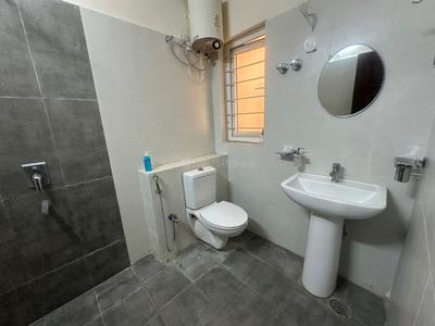Bathroom Image of 1950 Sq.ft 3 BHK Apartment / Flat for rent in Aditya Empress Towers, Shaikpet Hyderabad for Rs. 69000