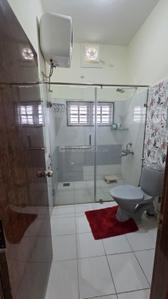 Bathroom Image of 4000 Sq.ft 5 BHK Villa for rent in Ramakrishnanagar Mysore for Rs. 100000