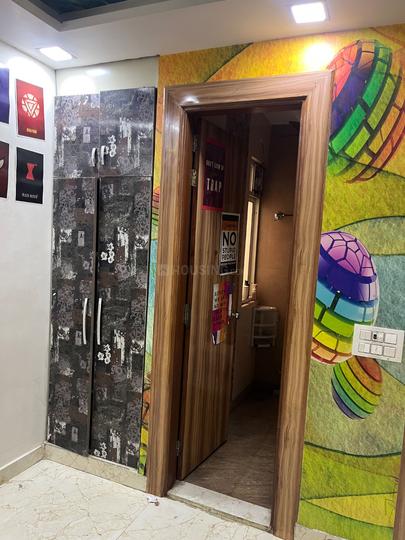 Laxmi Nagar Bedroom 1