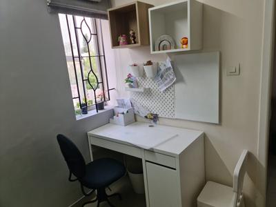Bedroom Image of 1354 Sq.ft 2 BHK Apartment / Flat for sale in Jayamahal Bengaluru for Rs. 16000000