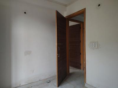 Bedroom Image of 650 Sq.ft 2 BHK Apartment / Flat for sale in Sangam Vihar New Delhi for Rs. 3500000