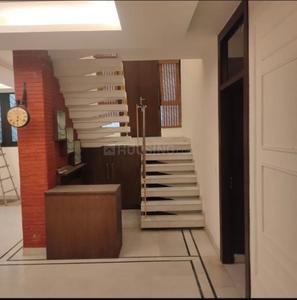 Kitchen Image of 1800 Sq.ft 3 BHK Duplex for sale in Saket New Delhi for Rs. 52500000