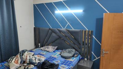 Bedroom Image of 1600 Sq.ft 3 BHK Apartment / Flat for sale in Defence Enclave, Sector 44 Noida for Rs. 8000000