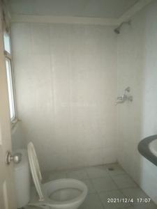 Bathroom Image of 1050 Sq.ft 2 BHK Apartment / Flat for sale in Mapsko Paradise, Sector 83 Gurgaon for Rs. 11000000
