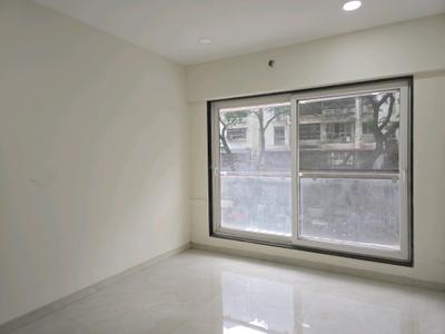Bedroom Image of 1700 Sq.ft 4 BHK Apartment / Flat for sale in Parle Usha CHS, Vile Parle East Mumbai for Rs. 65000000