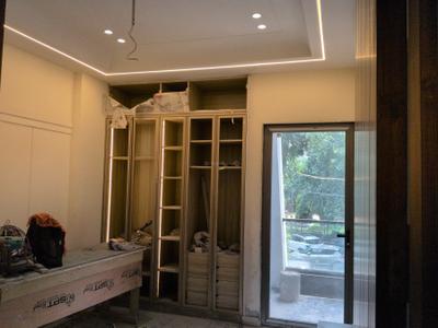 Bedroom Image of 1400 Sq.ft 3 BHK Builder Floor for sale in Vivek Vihar New Delhi for Rs. 28000000
