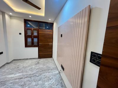 Bedroom Image of 900 Sq.ft 3 BHK Builder Floor for sale in Rajouri Garden New Delhi for Rs. 14500000