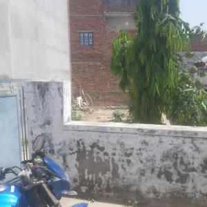 Image of 1000 Sq.ft Residential Plot / Land for sale in Krishna Nagar, Lucknow for Rs. 3400000