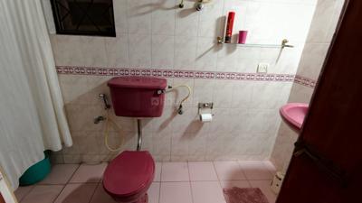 Bathroom Image of 1410 Sq.ft 3 BHK Apartment / Flat for rent in Panjim Goa for Rs. 75000