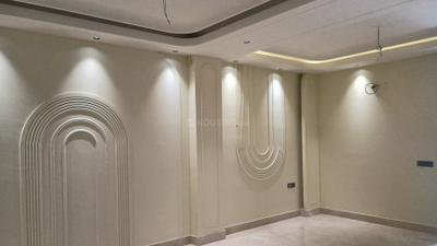 Living Room Image of 1800 Sq.ft 3 BHK Builder Floor for sale in Kailash Colony New Delhi for Rs. 52500000