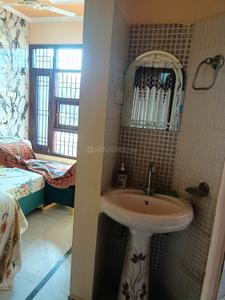 Bathroom Image of 1200 Sq.ft 2 BHK Independent House for rent in Golden Tone Golden Tones, Sector 80 Mohali for Rs. 18000