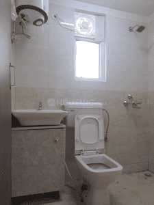 Bathroom Image of 1000 Sq.ft 3 BHK Apartment / Flat for sale in ROF Amaltas, Sector 92 Gurgaon for Rs. 7000000