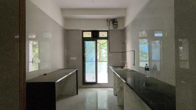 Kitchen Image of 1400 Sq.ft 3 BHK Apartment / Flat for sale in Vile Parle East Mumbai for Rs. 60000000