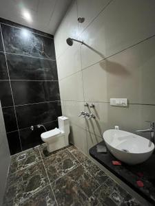Image of 1950 Sq.ft 2 BHK Builder Floor for rent in Sector 64, Faridabad for Rs. 17000