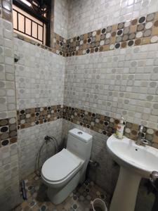 Bathroom Image of 890 Sq.ft 2 BHK Builder Floor for sale in Darshan Purwa Kanpur for Rs. 5500000