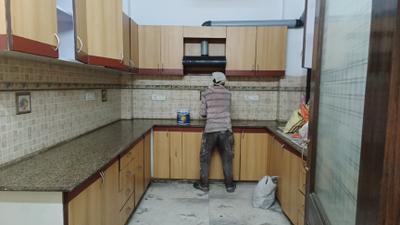 Kitchen Image of 2000 Sq.ft 3 BHK Builder Floor for rent in Kalkaji New Delhi for Rs. 80000