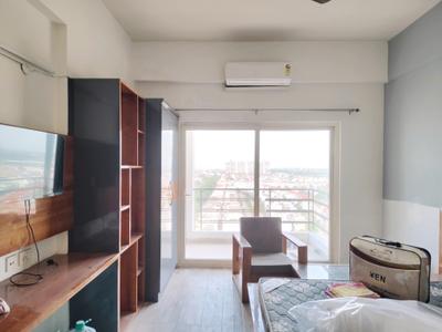 Bedroom Image of 435 Sq.ft 1 RK Apartment / Flat for rent in Paramount Golfforeste Premium Apartments, Surajpur Greater Noida for Rs. 15500