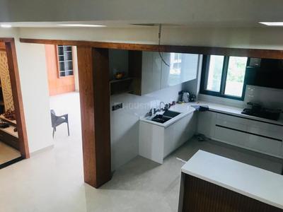 Kitchen Image of 6000 Sq.ft 5 BHK Independent House for sale in Gomti Nagar Lucknow for Rs. 58000000