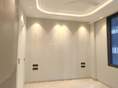 Bedroom Image of 1953 Sq.ft 3 BHK Builder Floor for sale in Uday Park New Delhi for Rs. 72500000