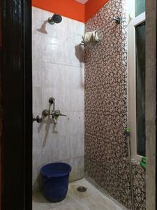 Common Bathroom One Image of 600 Sq.ft 1 BHK Apartment / Flat for sale in Rishabh Cloud 9 Towers, Vaishali Ghaziabad for Rs. 6000000