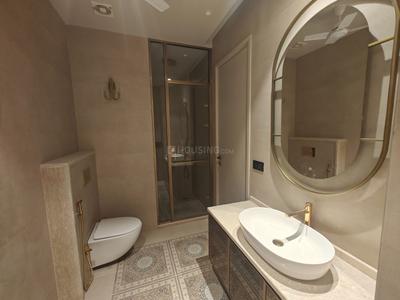 Image of 3600 Sq.ft 4 BHK Builder Floor for sale in Preet Vihar, New Delhi for Rs. 65000000
