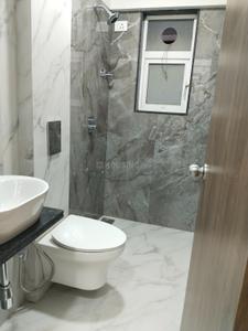 Bathroom Image of 678 Sq.ft 2 BHK Apartment / Flat for sale in Kaveri Tower, Andheri West Mumbai for Rs. 21000000
