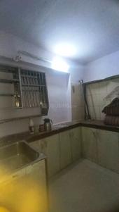 Kitchen Image of 650 Sq.ft 2 BHK Builder Floor for rent in Janakpuri New Delhi for Rs. 35000