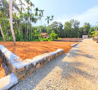 Image of 1742 Sq.ft Residential Plot / Land for sale in Mulanthuruthy, Kochi for Rs. 800000