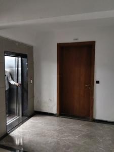 Main Entrance Image of 2547 Sq.ft 4 BHK Apartment / Flat for rent in Chanakyapuri Ahmedabad for Rs. 40000