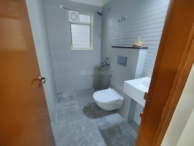 Bathroom Image of 1370 Sq.ft 3 BHK Apartment / Flat for rent in The Anand Ville, Dagapur Siliguri for Rs. 30000