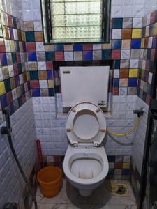 Bathroom Image of 525 Sq.ft 1 BHK Apartment / Flat for rent in Vasai West Vasai for Rs. 10000