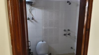 Image of 2000 Sq.ft 3.5 BHK Apartment / Flat for rent in Jhelum Arorvansh Apartments, Sector 5 Dwarka, New Delhi for Rs. 48000