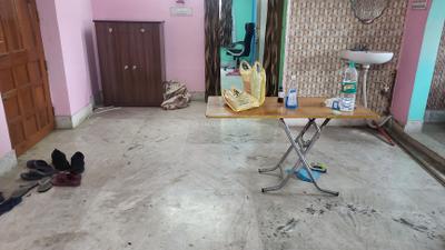 Living Room Image of 1210 Sq.ft 3 BHK Apartment / Flat for sale in Airport Gate no. 1 Kolkata for Rs. 4350000