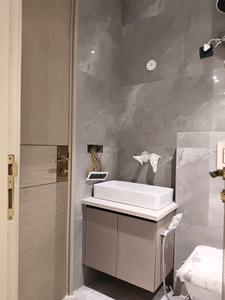 Common Bathroom Image of 2600 Sq.ft 4 BHK Builder Floor for sale in Paramount Low Rise Floors South City 2, Sector 49 Gurgaon for Rs. 34000000