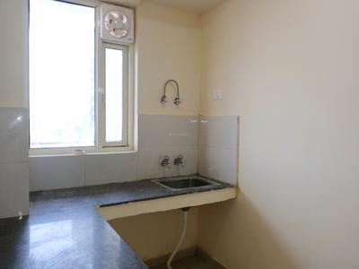 Kitchen Image of 1200 Sq.ft 3 BHK Apartment / Flat for rent in Pyramid Infinity, Sector 70 Gurgaon for Rs. 19000