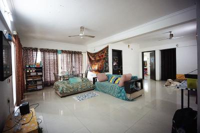 Hall Image of 1498 Sq.ft 3 BHK Apartment / Flat for sale in Rohan Tarang, Wakad Pune for Rs. 17000000