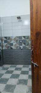 Bathroom Image of 150 Sq.ft 1 BHK Independent House for rent in Kudi Bhagtasni Housing Board Jodhpur for Rs. 5000