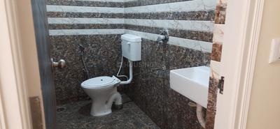 Bathroom Image of 1050 Sq.ft 1 BHK Independent House for rent in RT Nagar Bengaluru for Rs. 13500