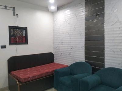 Living Room Image of 650 Sq.ft 1 BHK Builder Floor for rent in Shalimar Bagh New Delhi for Rs. 22000