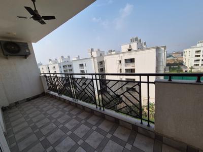 Balcony Image of 1530 Sq.ft 3 BHK Apartment / Flat for sale in Central Park Aqua Front Towers, Sector 33 Sohna for Rs. 35200000