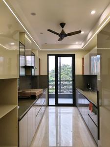 Kitchen Image of 2200 Sq.ft 4 BHK Builder Floor for sale in Sector 45 Gurgaon for Rs. 35500000