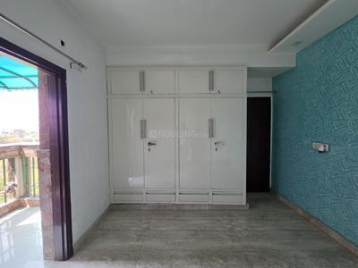 Bedroom Image of 750 Sq.ft 1.5 BHK Apartment / Flat for rent in CGHS Hum Sub Apartment, Sector 4 Dwarka New Delhi for Rs. 36000