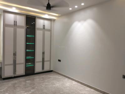 Bedroom Image of 1800 Sq.ft 3 BHK Builder Floor for sale in Vikaspuri New Delhi for Rs. 34000000