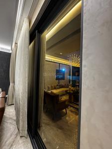 Balcony Image of 9000 Sq.ft 5 BHK Independent House for sale in Sector 33 Chandigarh for Rs. 450000000