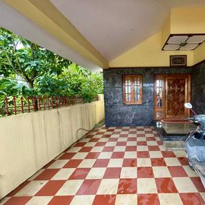 Balcony Image of 12000 Sq.ft 4 BHK Independent House for rent in Halehalli Chikkamagaluru for Rs. 50000